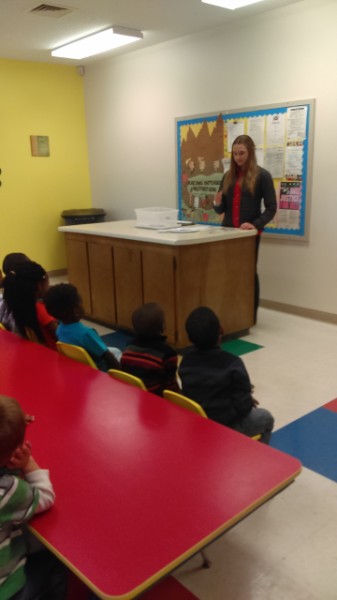 Teaching about food to kids at headstart